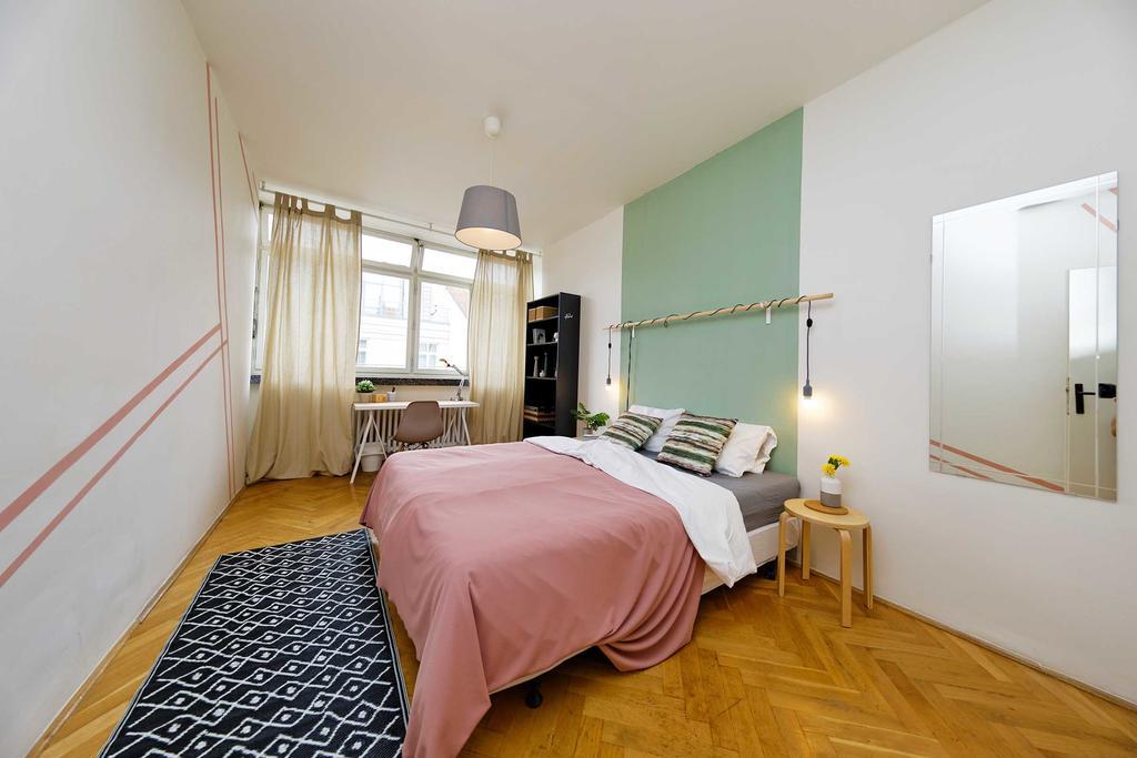Apartments Ve Smeckach 27 Prag Exterior foto