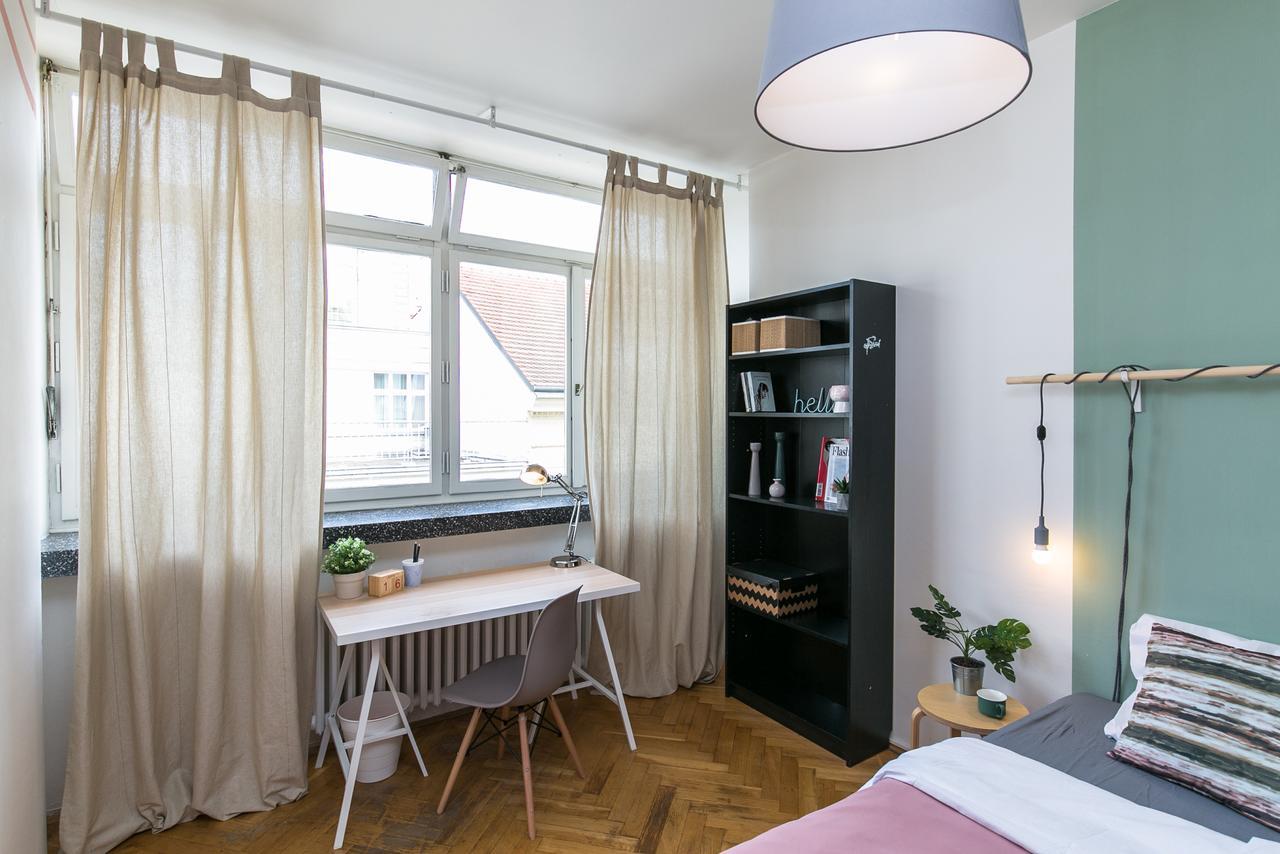 Apartments Ve Smeckach 27 Prag Exterior foto